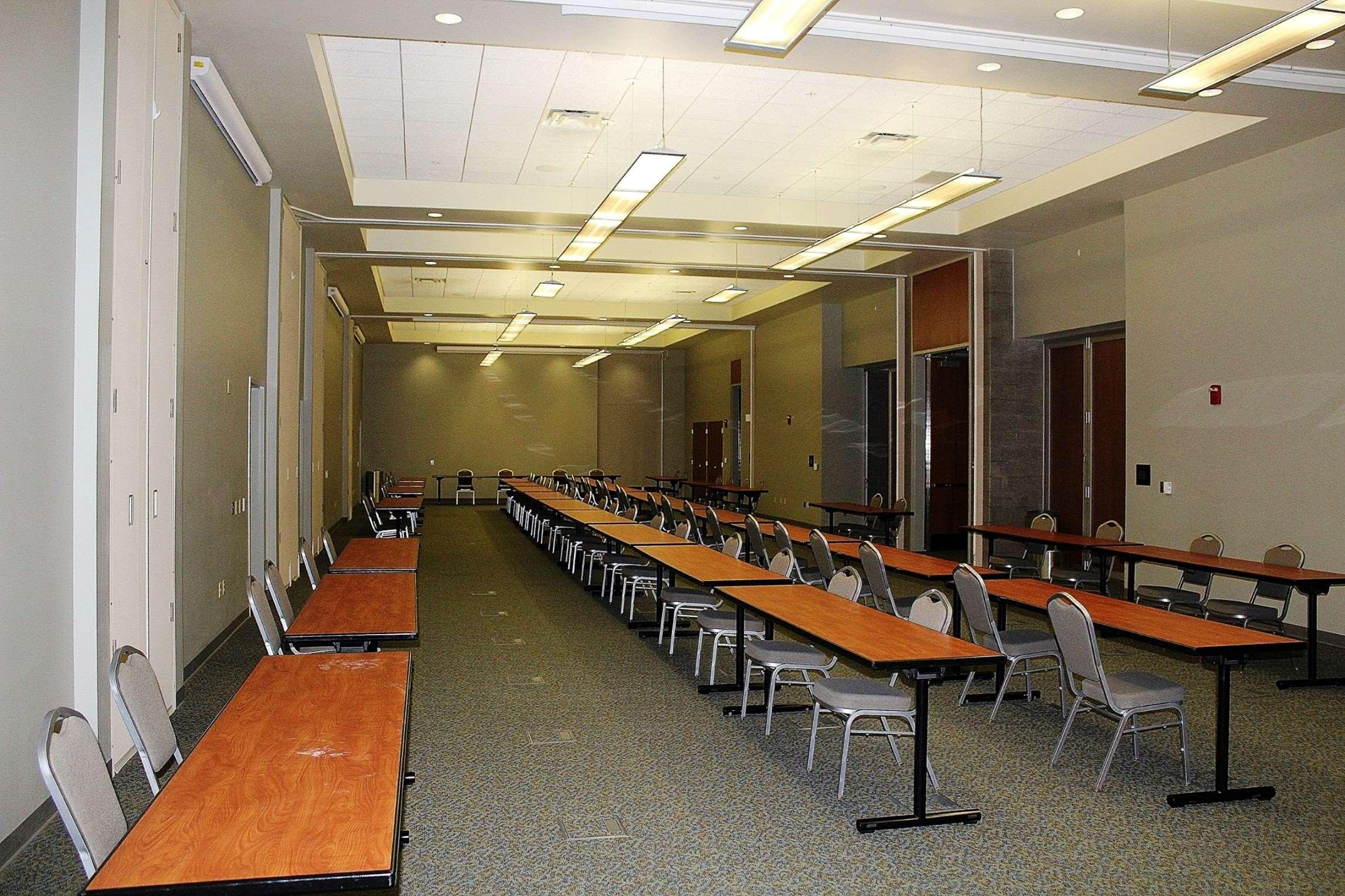 Hampton Inn & Suites California University-Pittsburgh Coal Center Bagian luar foto