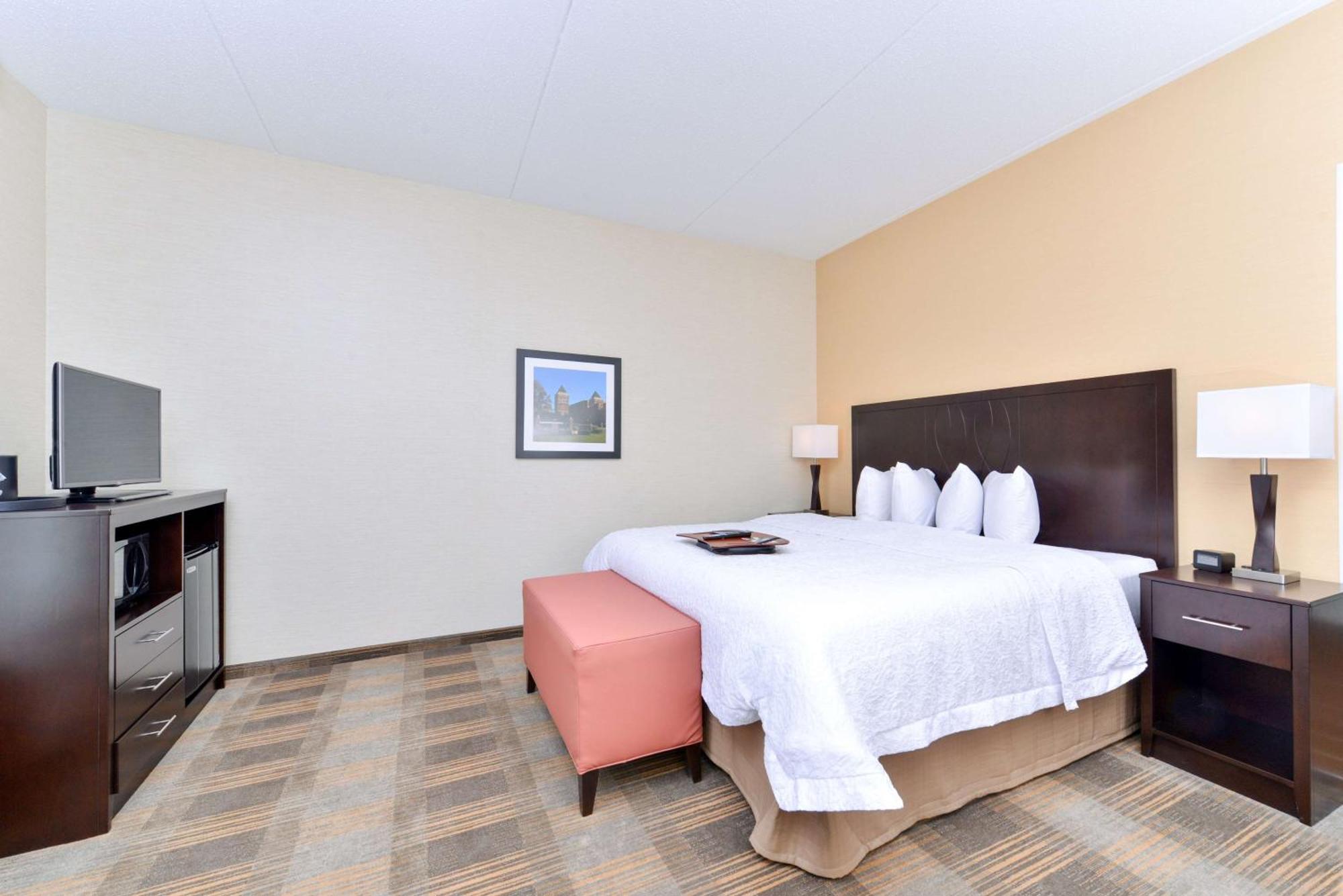Hampton Inn & Suites California University-Pittsburgh Coal Center Bagian luar foto