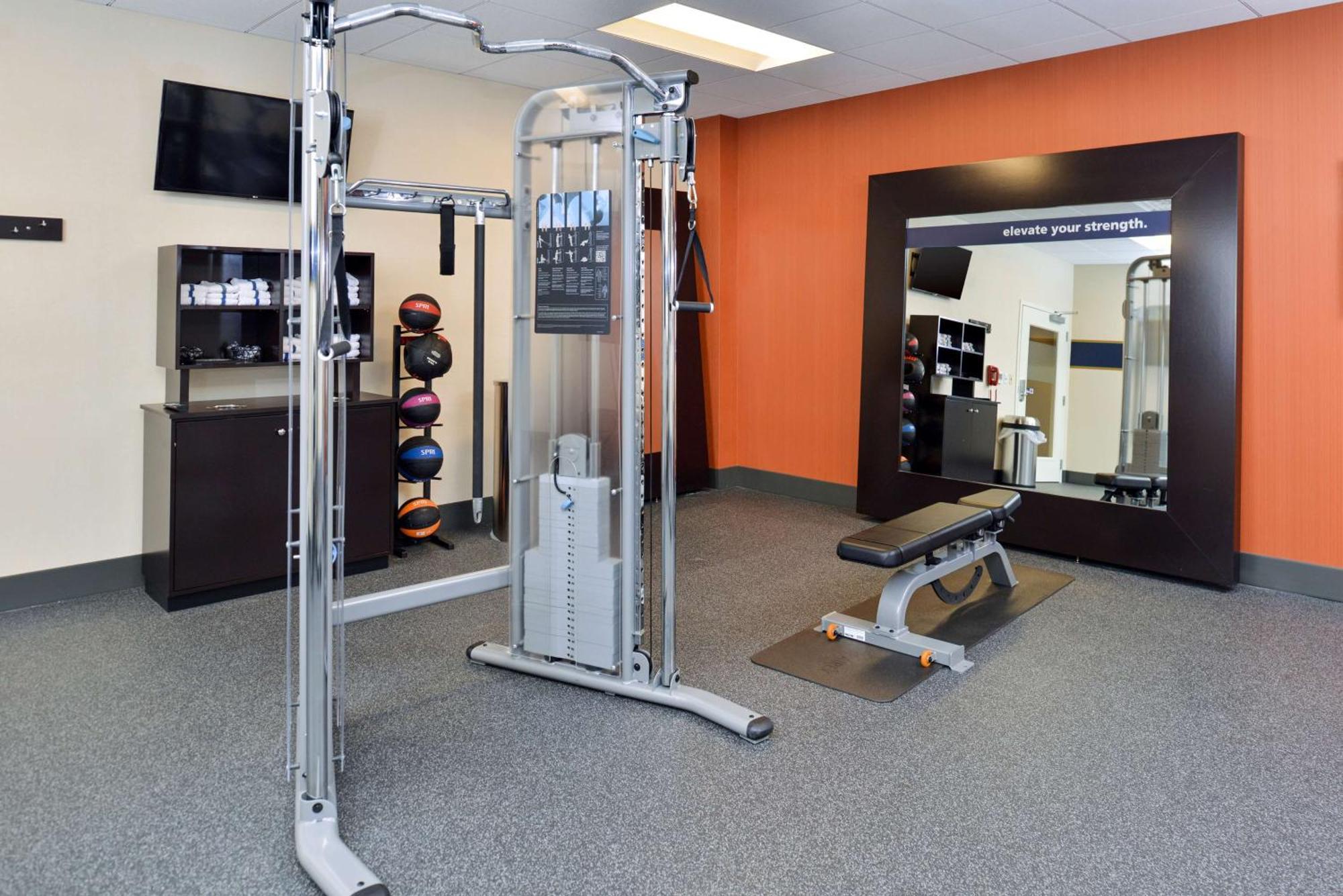 Hampton Inn & Suites California University-Pittsburgh Coal Center Bagian luar foto